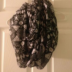 Charlotte Russe tribal print scarf